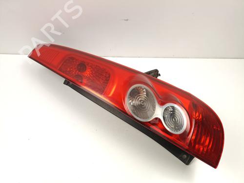 Used Right taillight FORD FIESTA V (JH_, JD_) 1.4 TDCi (68 hp) 22737556