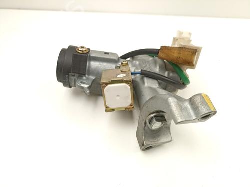 Ignition barrel TOYOTA PRIUS Saloon (_W1_) | BP25772567M48