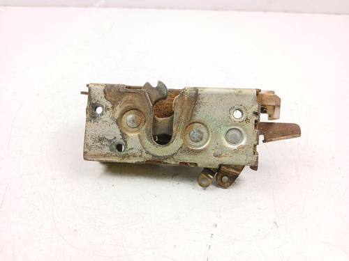 Front right lock MERCEDES-BENZ VITO Van (W638) 108 D 2.3 (638.064, 638.068) | BP31863427C97 