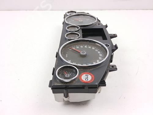 Kombiinstrument VW TOUAREG (7LA, 7L6, 7L7) 2.5 R5 TDI | BP29836843C47