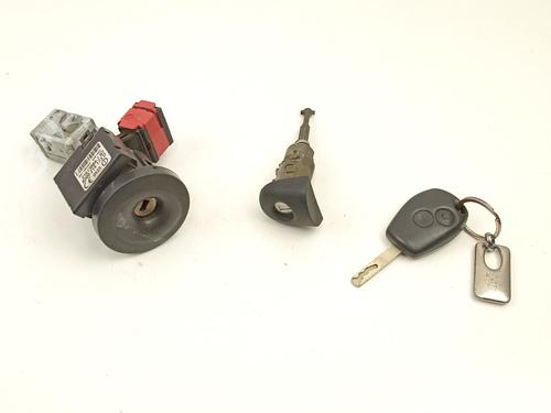 Used Ignition barrel RENAULT CLIO III (BR0/1, CR0/1) 1.5 dCi (BR17, CR17) (86 hp) 18729510
