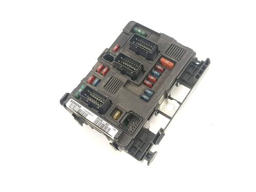 Used Fuse box Fuse box 23199689 23199689