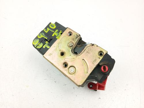 Venstre bagtil lås CITROËN XSARA (N1) 1.9 TD (90 hp) 33170000