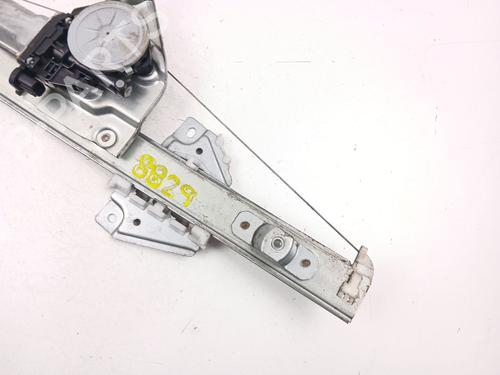 Rear left window mechanism SUZUKI GRAND VITARA II (JT, TE, TD) 1.9 DDiS All-wheel Drive (JT419, TD44, JB419WD, JB419XD,... | BP30259491C24 