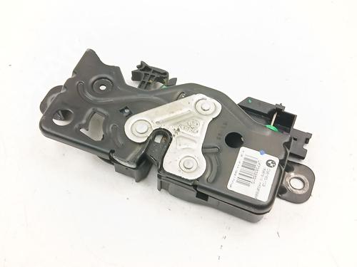 Used Tailgate lock BMW X1 (F48) sDrive 18 d (150 hp) 32175688