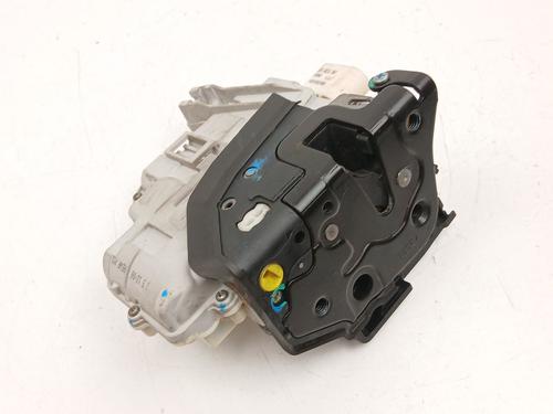 Rear left lock AUDI Q7 (4LB) 3.0 TDI quattro 3C4839015C