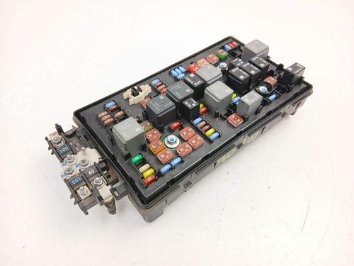 Used Fuse box Fuse box 36452487 36452487