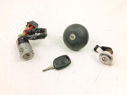 Bloccasterzo RENAULT CLIO II (BB_, CB_) 1.2 LPG (58 hp) 30852971