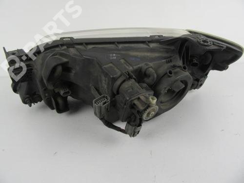 Right headlight MAZDA 323 F VI Hatchback (BJ) 2.0 TD | BP9814773C29 