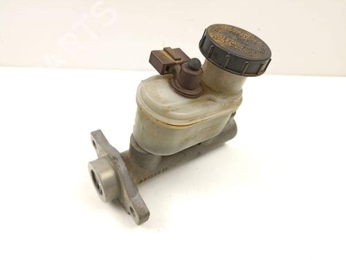 Used Brake master cylinder Brake master cylinder 37441818 37441818