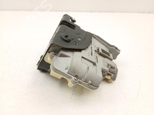 Zamek drzwi tylnych prawych VW PASSAT B6 Variant (3C5) 2.0 TDI | BP29592783C99 
