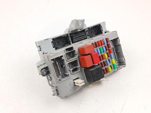 Used Fuse box PEUGEOT BOXER Bus 3.0 HDi 145 (146 hp) 30838060