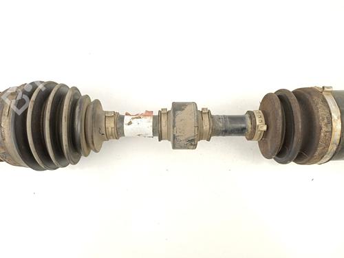 Left front driveshaft HYUNDAI SANTA FÉ II (CM) 2.2 CRDi GLS 4x4 | BP22982179M38 