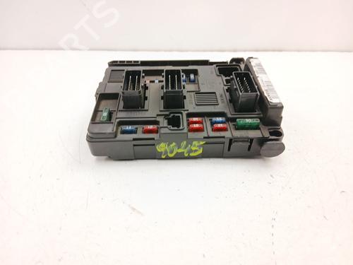 Fuse box CITROËN C5 I (DC_) 2.0 HDi (DCRHZB, DCRHZE) | BP36529675E1 - Image 3