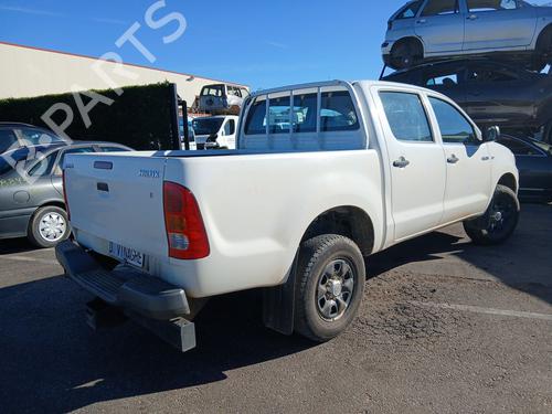 Cerradura puerta trasera izquierda TOYOTA HILUX VII Pickup (_N1_, _N2_, _N3_) 2.5 D-4D 4WD (KUN25) | BP30763839C100 