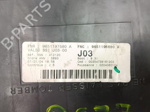 Fuse box PEUGEOT 307 SW (3H) 2.0 HDI 90 | BP26321559E1 