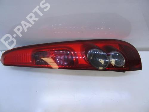 Used Right taillight FORD FIESTA V (JH_, JD_) 1.4 TDCi (68 hp) 9831724