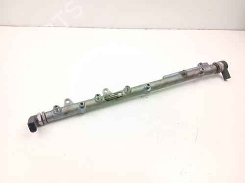 Used Injection rail BMW X5 (E70) xDrive 35 d (286 hp) 32997892