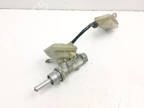 Used Brake master cylinder Brake master cylinder 37442016 37442016