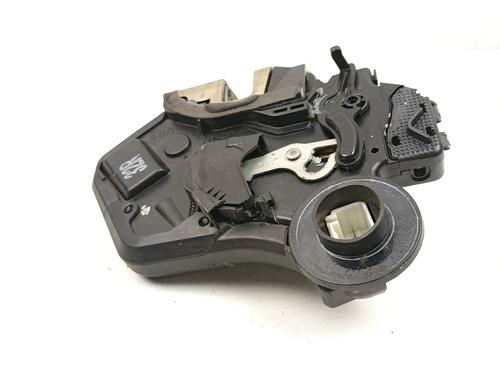 Rear right lock TOYOTA COROLLA (_E12_) 2.0 D-4D (CDE120R, CDE120L_) | BP22737686C99 