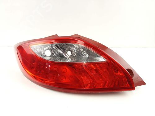 Used Left taillight Left taillight 13043069 13043069