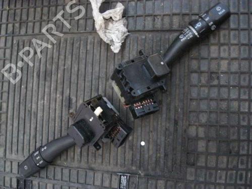 Used Steering column stalk KIA CERATO I Hatchback (LD) 1.5 CRDi (102 hp) 20121305