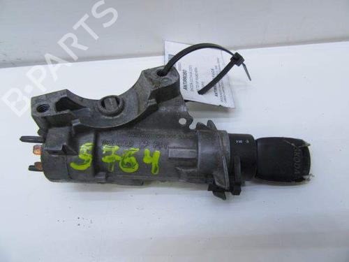 Used Ignition barrel Ignition barrel SKODA OCTAVIA I Combi (1U5) 1.9 TDI (90 hp) 11208267 11208267