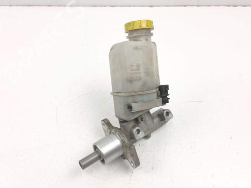 Used Brake master cylinder Brake master cylinder 37441880 37441880