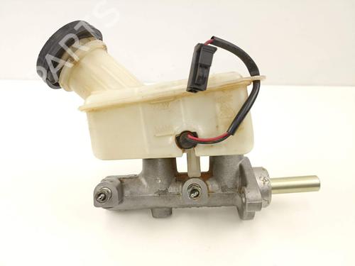 Used Brake master cylinder Brake master cylinder 37441495 37441495