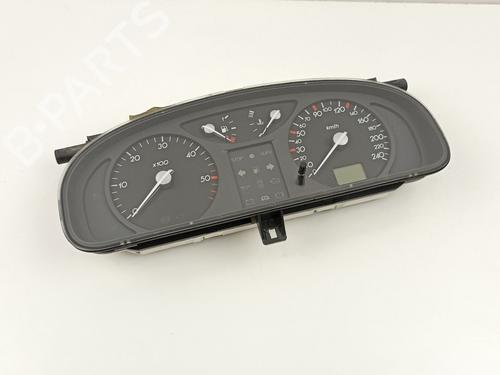 Used Instrument cluster RENAULT LAGUNA II (BG0/1_) [2001-2007]  13718386