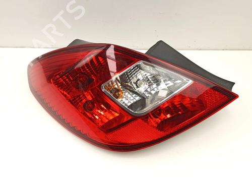 Used Left taillight Left taillight 13620126 13620126