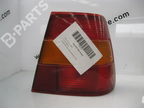 Right taillight VOLVO 940 (944) 2.0 GL (140 hp) 12067686