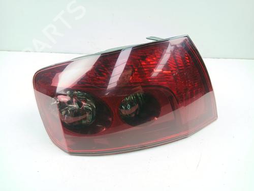 Venstre baglygte PEUGEOT 407 (6D_) 2.0 HDi 135 (6DRHRH, 6DRHRE, 6DRHRG, 6DRHRJ) (136 hp) 31538522