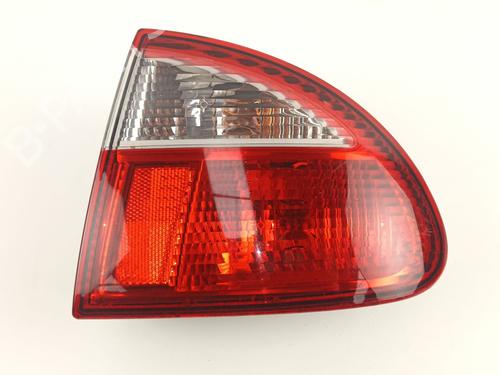 Used Right taillight SEAT LEON (1M1) 1.6 16 V (105 hp) 12537227