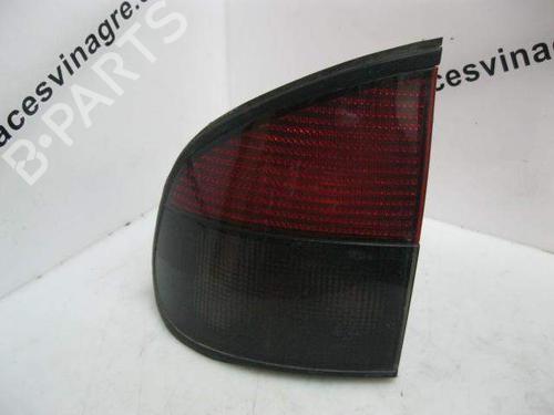 Used Left taillight Left taillight 11798951 11798951