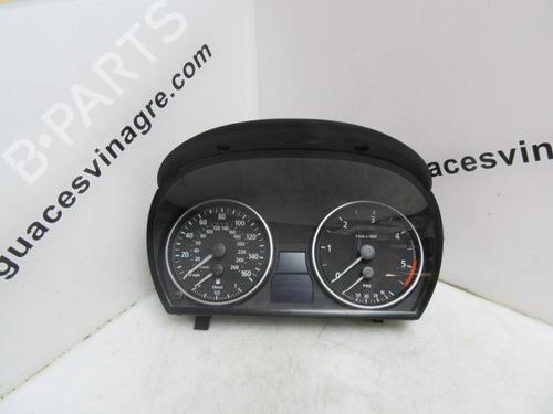 Used Instrument cluster BMW 3 (E90) 330 d (231 hp) 20117988