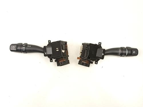 Steering column stalk HYUNDAI ACCENT II (LC)  | BP24228815I23 