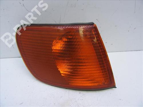 Used Right front indicator Right front indicator AUDI 100 C4 Saloon (4A2) 2.3 E (133 hp) 9819859 9819859