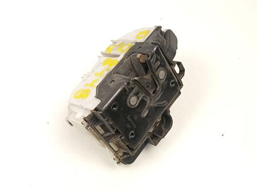 Used Front right lock VW POLO (6N2) 1.4 TDI (75 hp) 21605575