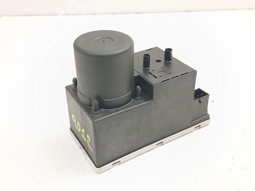 Used Central lock pump Central lock pump AUDI A4 B5 Avant (8D5) 2.5 TDI (150 hp) 35903946 35903946