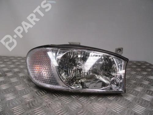 Used Right headlight Right headlight KIA SEPHIA Saloon (FA) 1.6 i (80 hp) 11112110 11112110