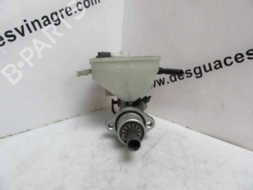 Used Brake master cylinder Brake master cylinder 37441090 37441090