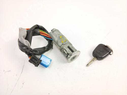 Used Ignition barrel Ignition barrel 38047017 38047017