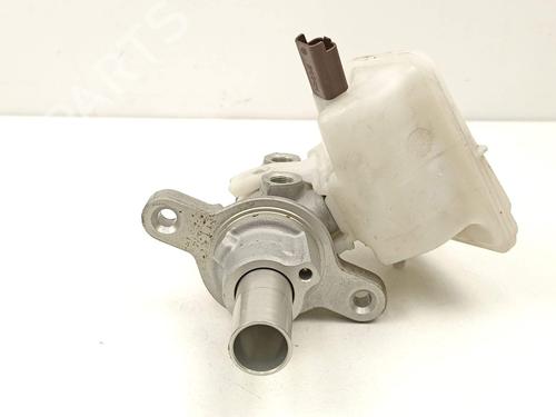 Brake master cylinder CITROËN C4 II (NC_) 1.2 THP 110 (NCHNZ6, NCHNV6) | BP37441714M77 - Image 3