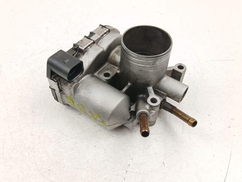Used Throttle body Throttle body 30204612 30204612