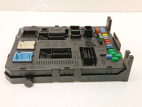Fuse box CITROËN C4 Coupe (LA_) 1.6 16V | BP26438412E1 
