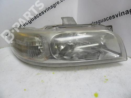 Used Right headlight DAEWOO NUBIRA Saloon (J100) 1.6 16V (106 hp) 11757322