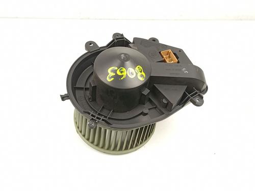 Heater blower motor VW PASSAT B5.5 Variant (3B6) 1.9 TDI (130 hp) 17629256