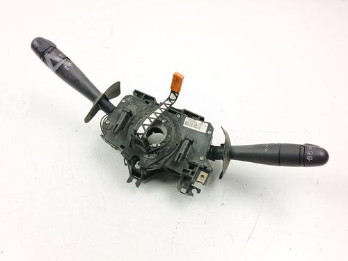 steering-column-stalk-renault-clio-ii-bb_-cb_-1998-1999-2000-2001-2002-2003-2004-2005-2006-2007-2008-2009-2010-2011-2012-2013-2014-2015-2016-32304067 main image