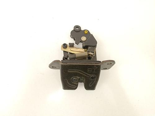 Tailgate lock HYUNDAI GETZ (TB)  | BP25293558C101 